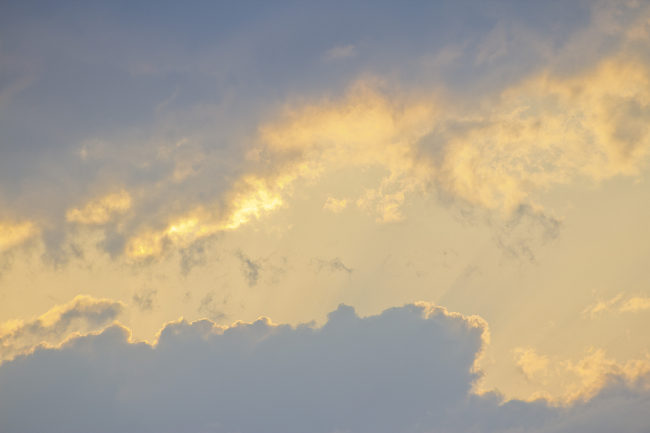 evening_cumulus_clouds