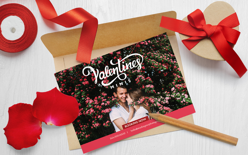 Photocards decorated with red ribbons Photocards decorated with red ribbons